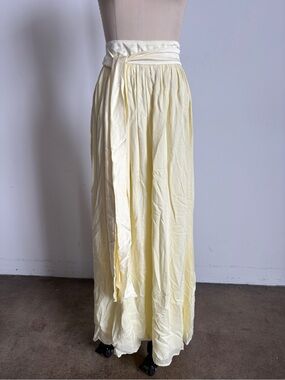 NWOT Lusana Maxi Skirt with Tie Belt in Light Yellow Sz Small